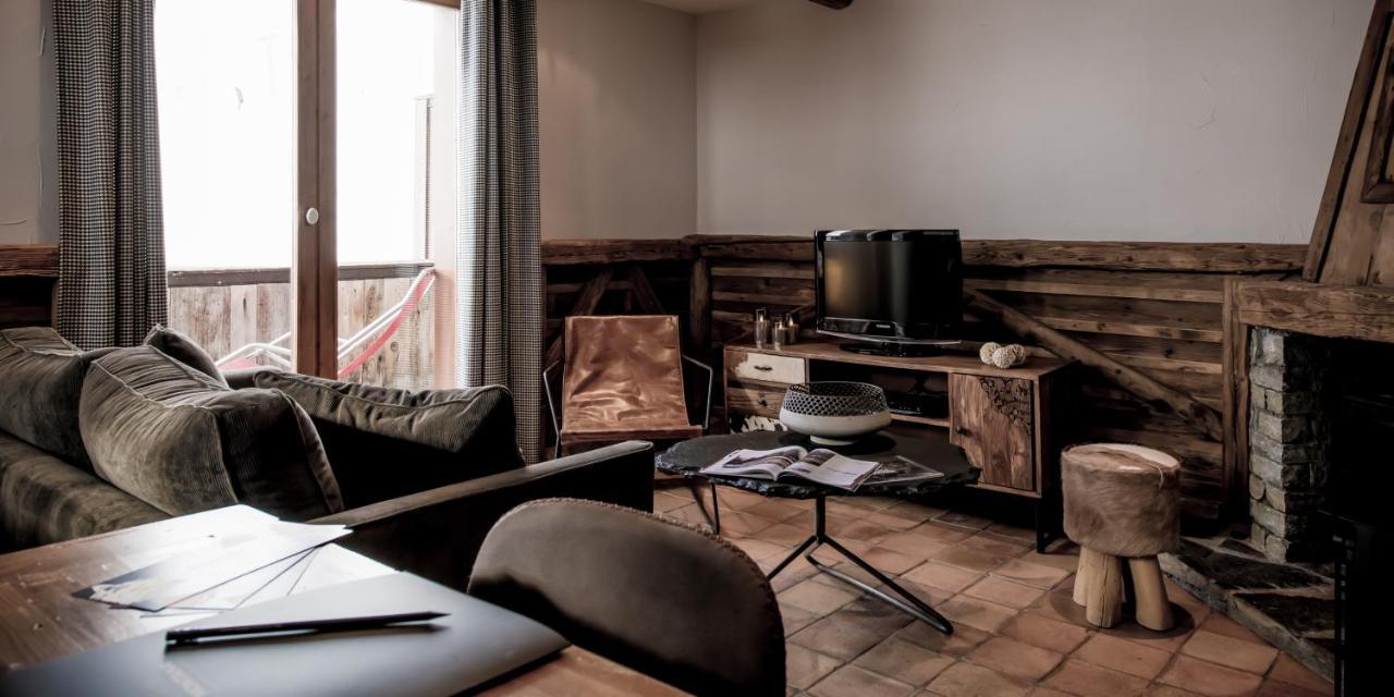Hotel Les Suites Du Montana By Les Etincelles Тинь Экстерьер фото